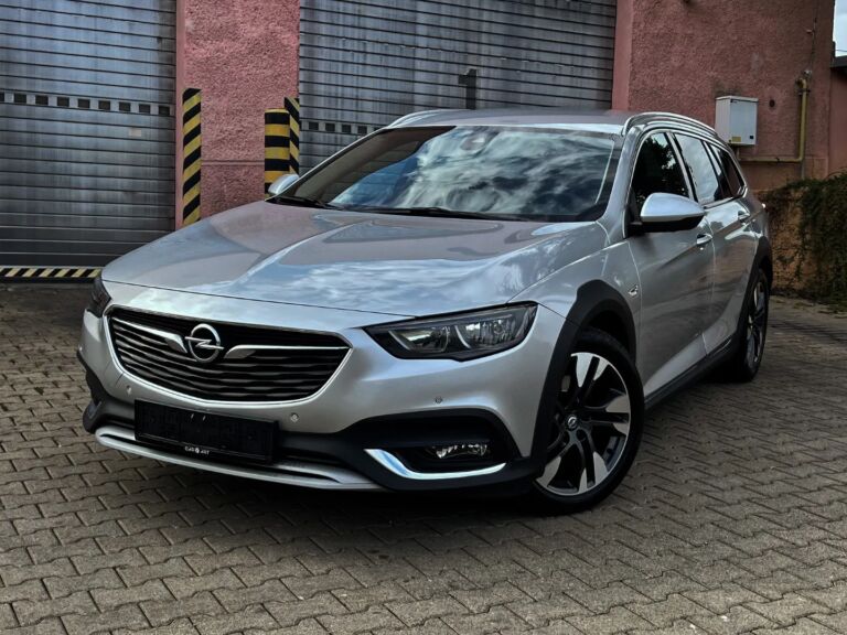 Opel Insignia country tourer  CT 2.0 CDTI BiTurbo 210k S&S 4×4 AT8