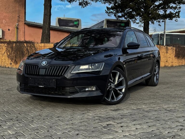 Škoda Superb Combi 2.0 TDI Sportline DSG