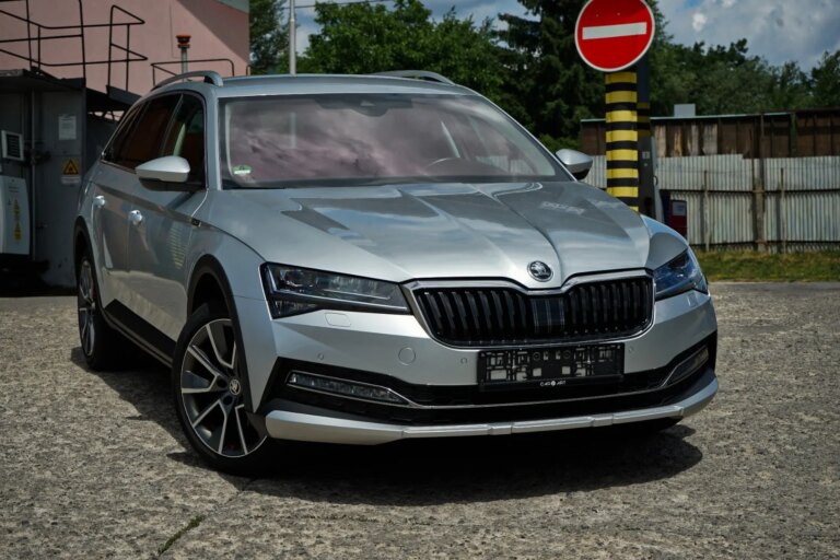 Škoda Superb Combi 2.0 TDI SCR Scout 4×4 DSG