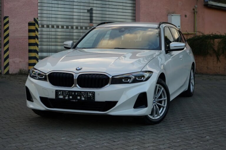 BMW Rad 3 Touring 320d mHEV  xDrive A/T