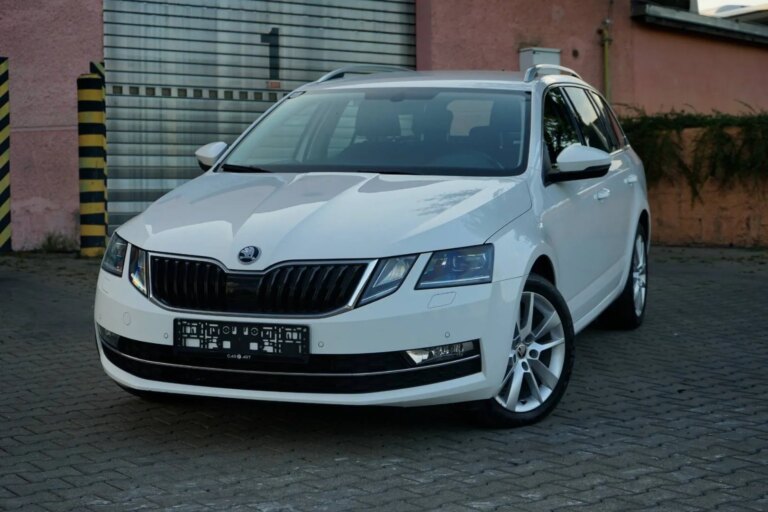 Škoda Octavia Combi 2.0 TDI Style DSG